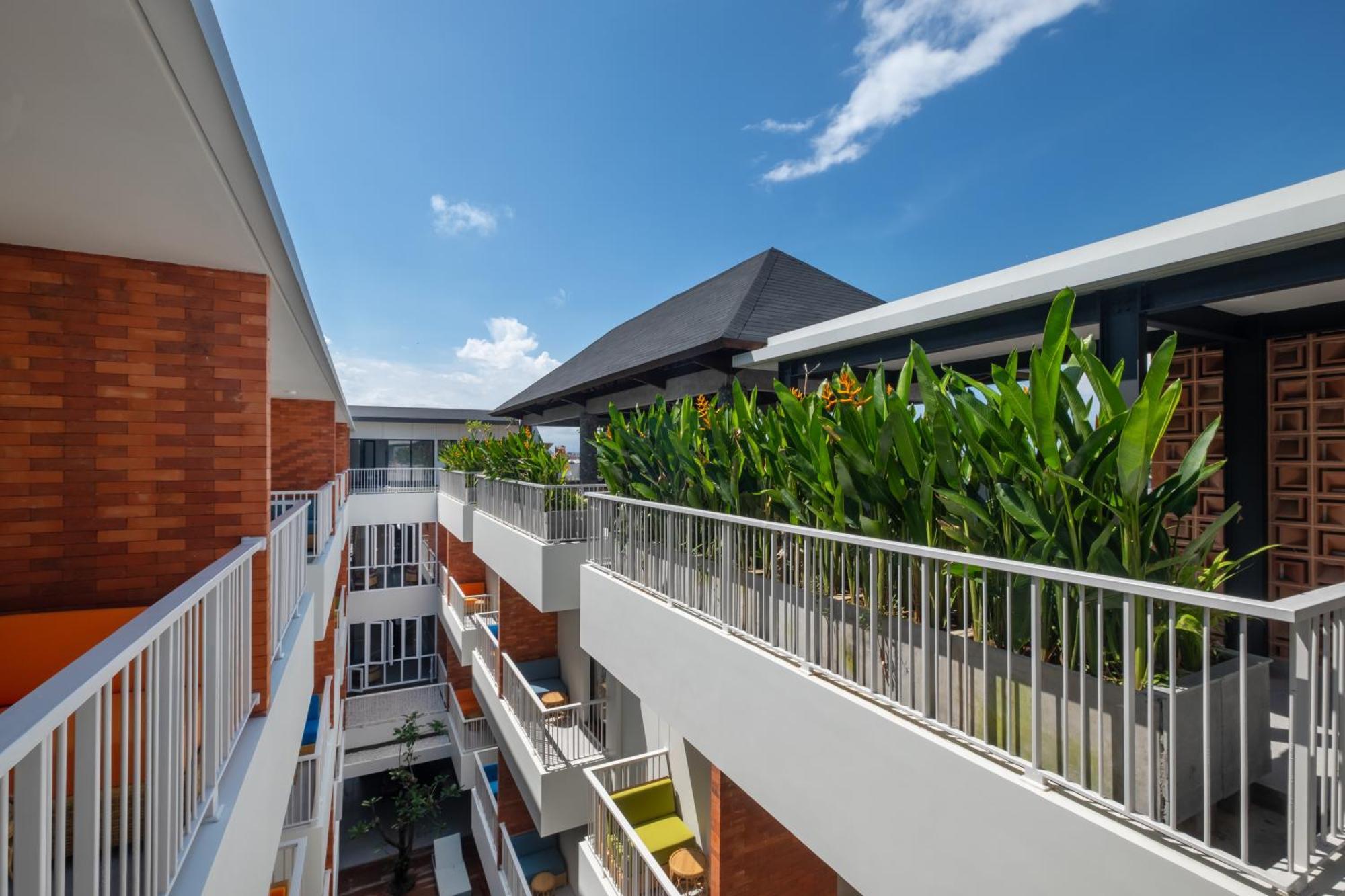 Hotel Aralea Coliving Denpasar Exterior foto